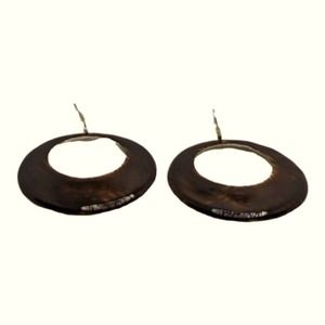 Brown circle earrings